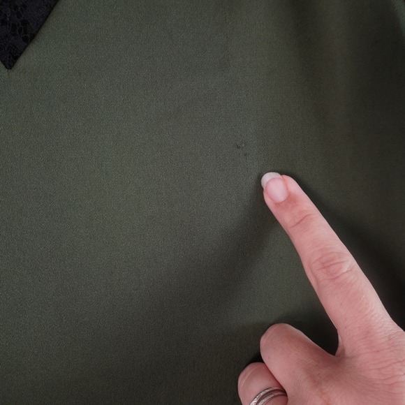 Express Green Tank Top Black Lace Trim V-Neck Sleeveless Blouse XS y2K Going out - Picture 4 of 8